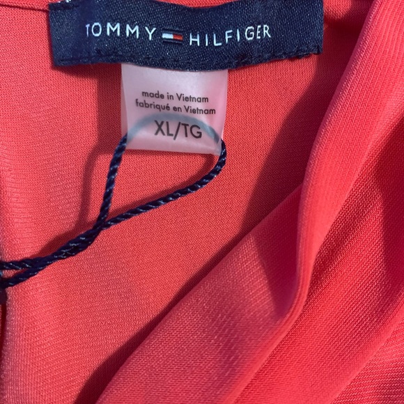 💕HOST PICK💕TOMMY HILFIGER sleeveless coral blouse - Picture 5 of 7